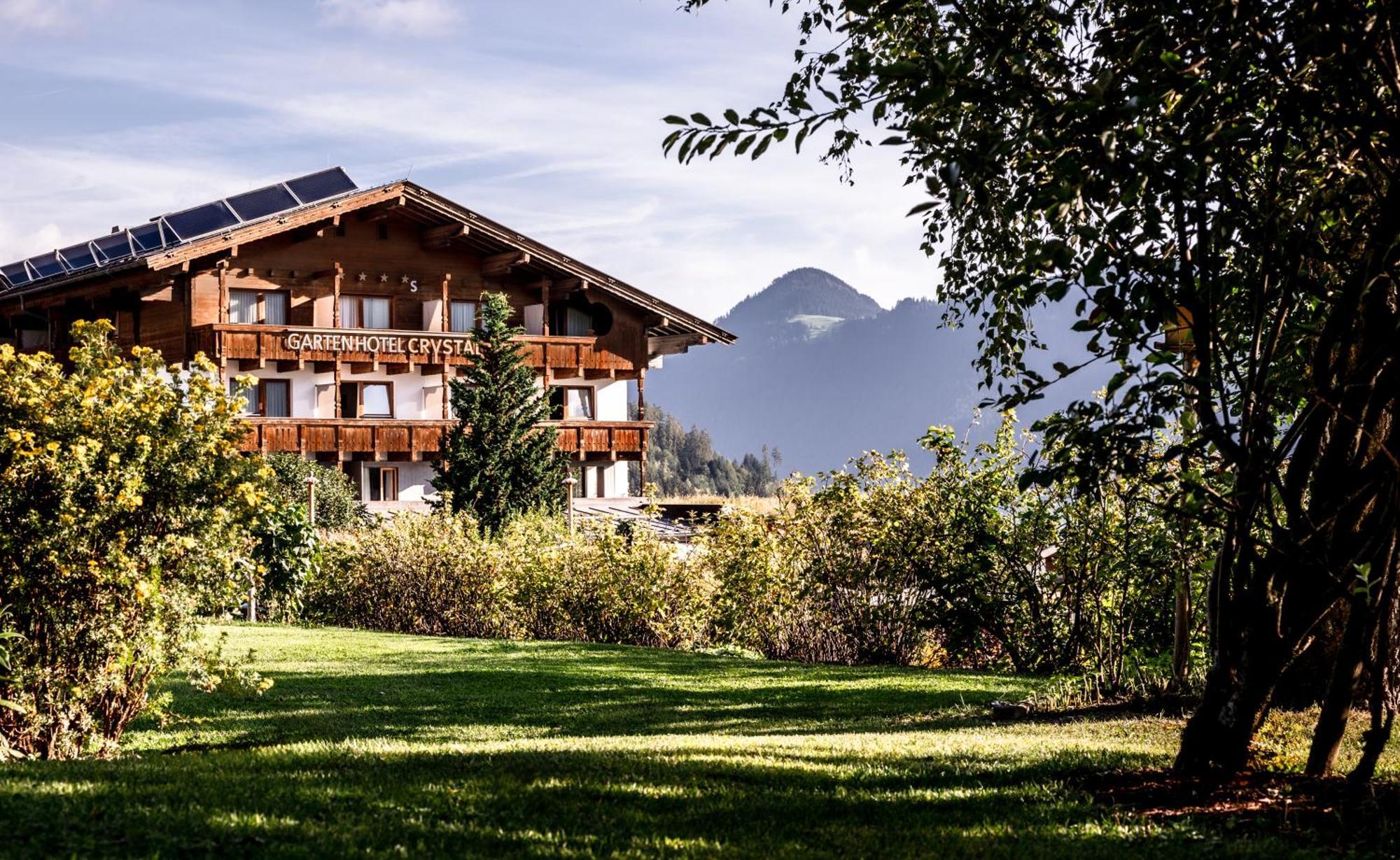 Gardenhotel Crystal Fügen Exteriér fotografie